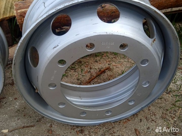 Диски колёсные 22,5