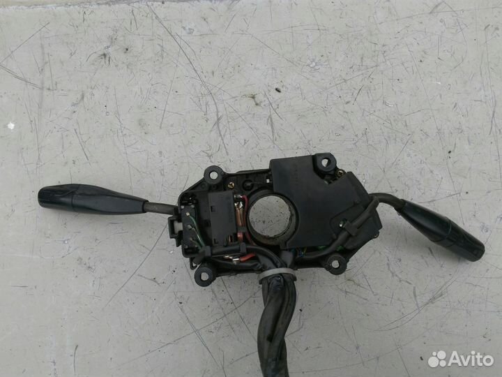 Подрулевые переключатели Toyota Corolla E90