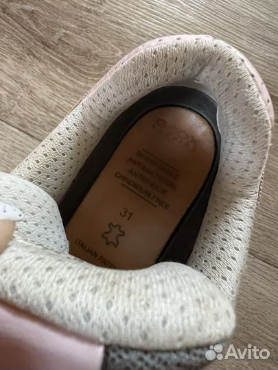 Кроссовки для девочки Geox 31