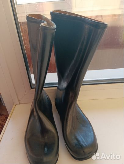 Женские резиновые сапоги