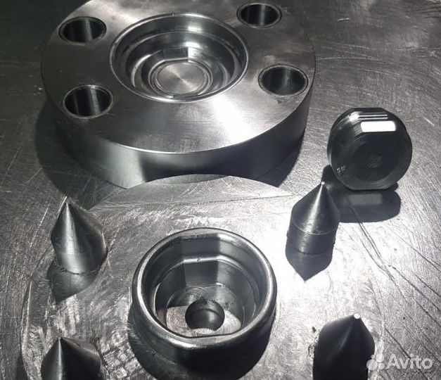 Приизводсто рти,из резины и силикона, пресс формы