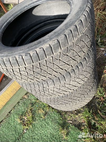 Bridgestone Blizzak DM-V2 225/55 R18 98T