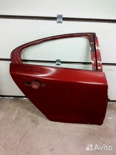 Дверь задняя правая Вольво S60