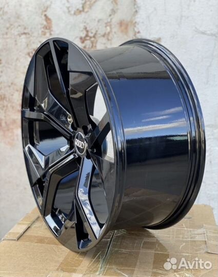 R21 на Audi / Volkswagen 5x112 Новые Диски