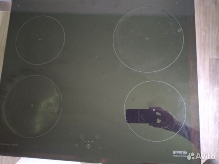 Индукционная варочная панель