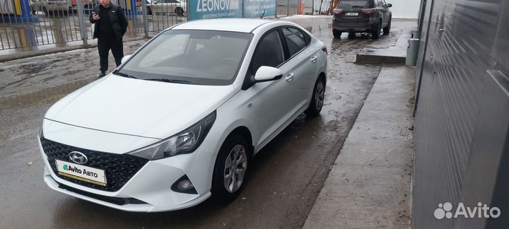 Hyundai Solaris 1.4 AT, 2020, 81 000 км