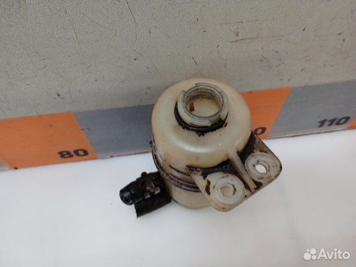 Бачок гидроусилителя Mitsubishi Lancer Cedia CS2A