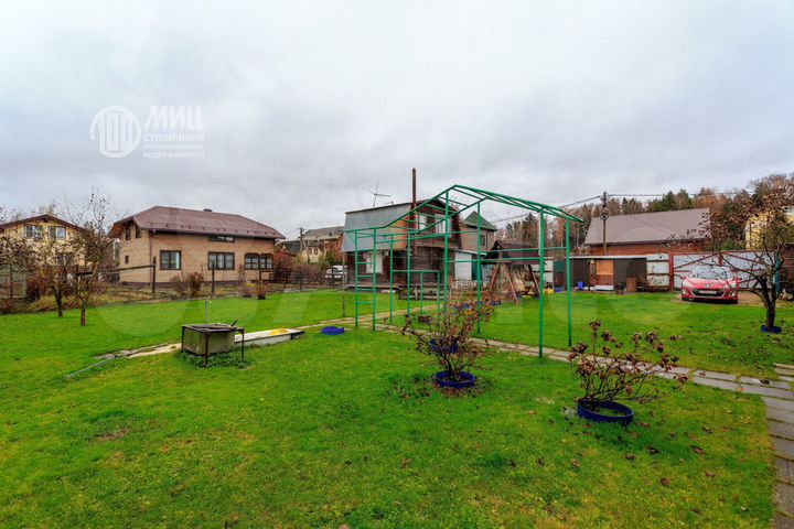 Дача 65 м² на участке 7,6 сот.