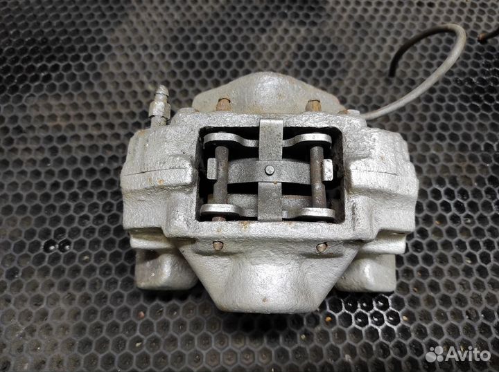 Задние суппорта Opel Vectra B