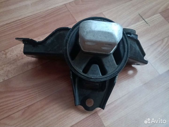 Подушка АКПП kia