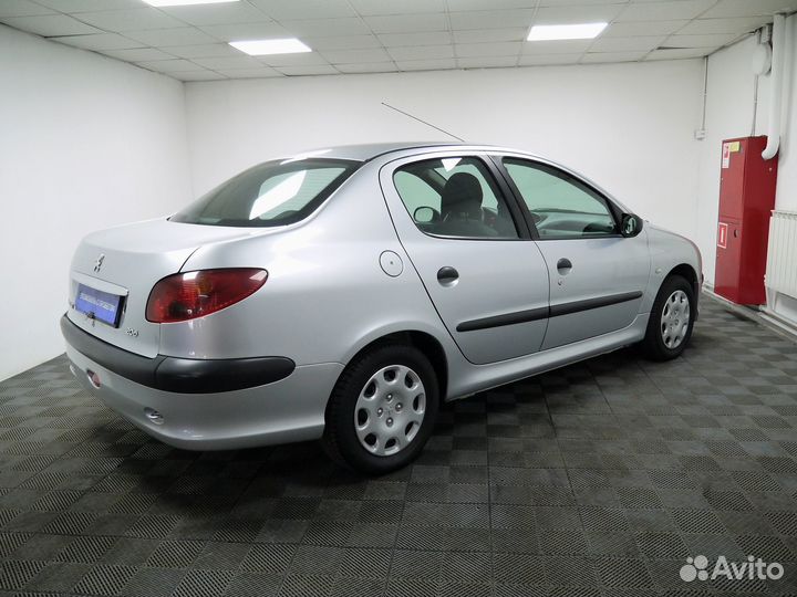 Peugeot 206 1.4 МТ, 2007, 33 272 км