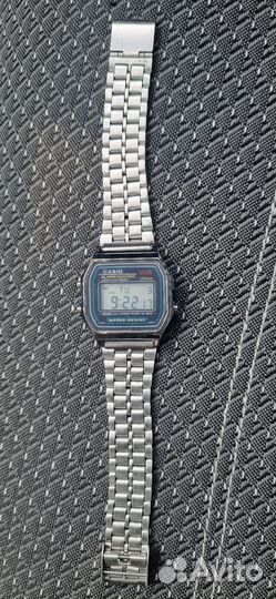 Мужские наручные часы электронные casio