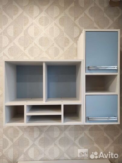 Уголок школьника стол со шкафчиками