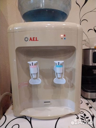 Кулер для воды бу