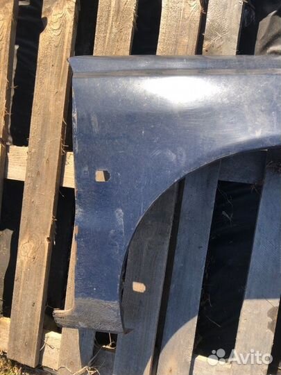 Крыло переднее правое Volvo S40 1.8 1999