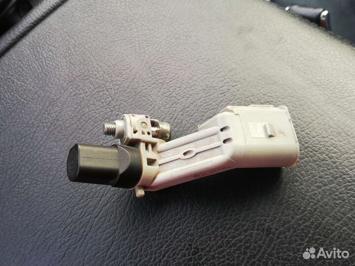 Дачик колен вала фольцваген тигуан