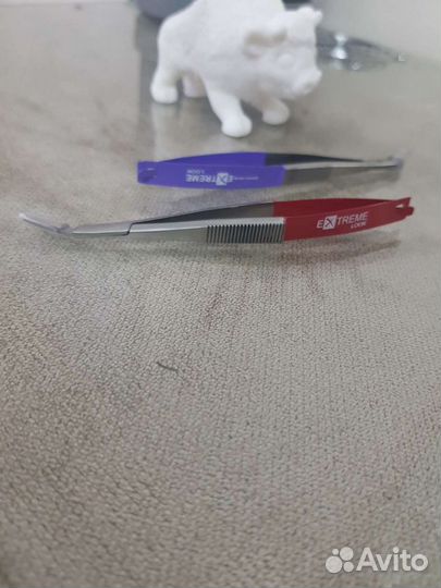 Пинцет для наращивания ресниц