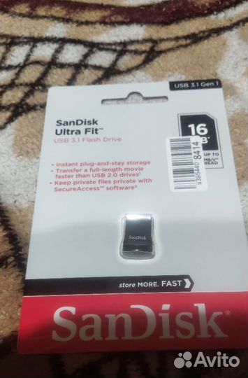 Флешка сисадмина.SanDisk Ultra Fit USB 3.1 16GB S