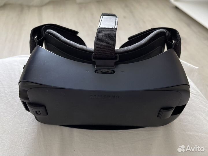 Очки виртуальной реальности samsung gear vr