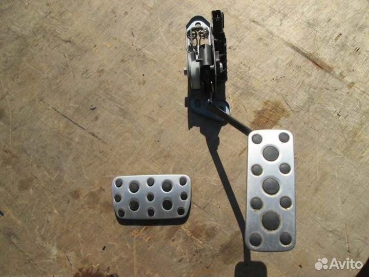 Педаль газа Subaru Legacy BP5 EJ204 2007/8