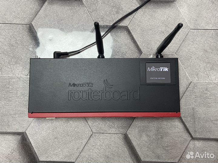 Wi-Fi роутер MikroTik RB2011UiAS-2HnD-IN
