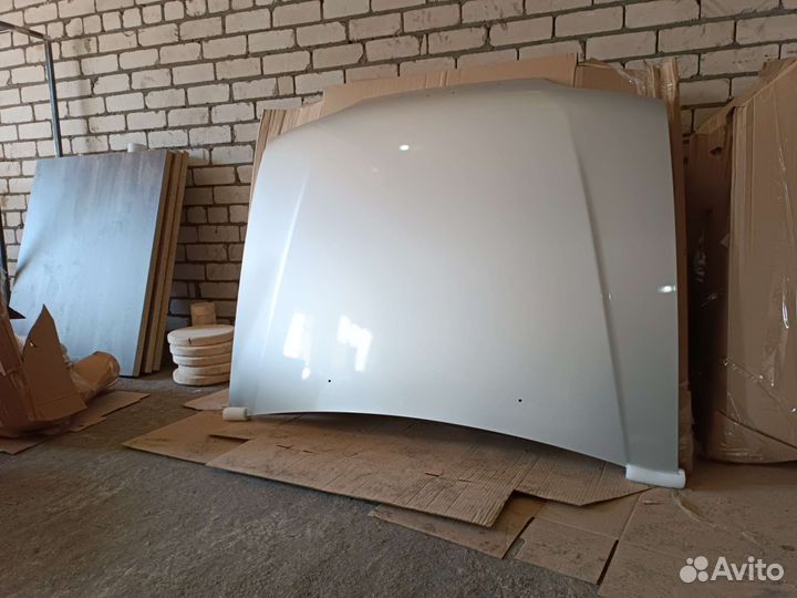 Капот ваз 2114 серебристый (снежная королева)