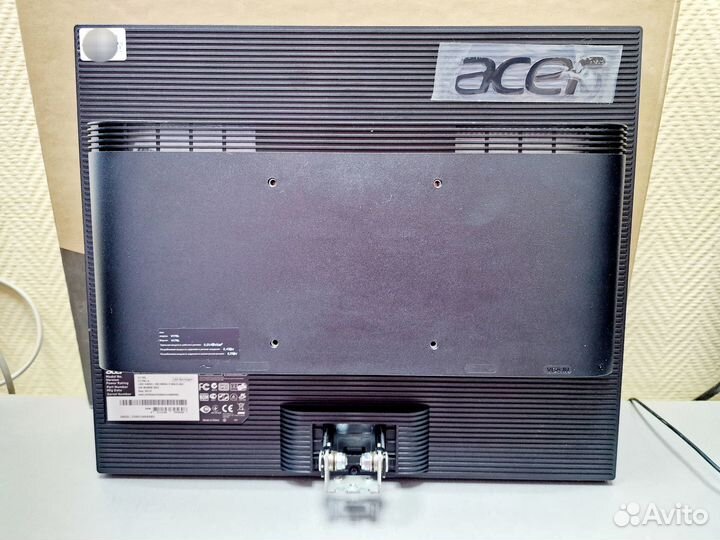 Новый монитор 17