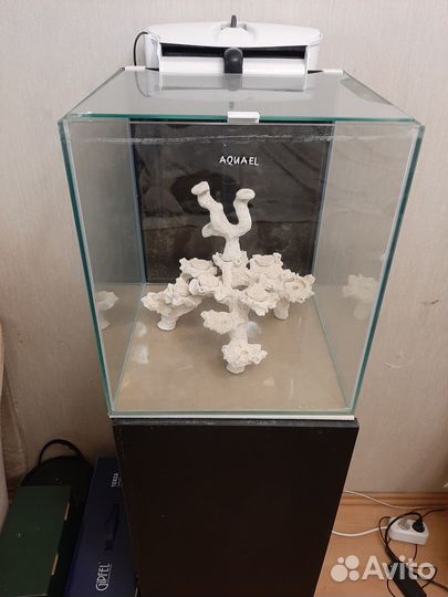 Морской мини-аквариум Aquael 49л с оборудованием