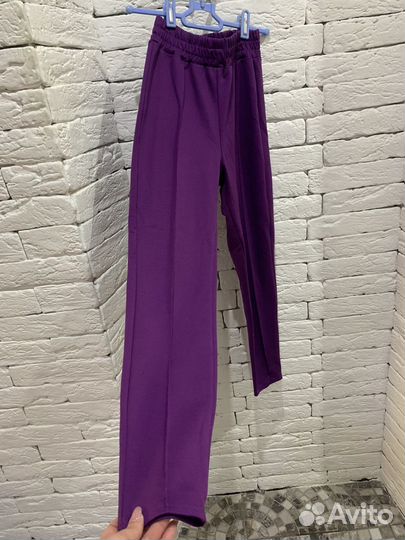 Спортивный костюм женский