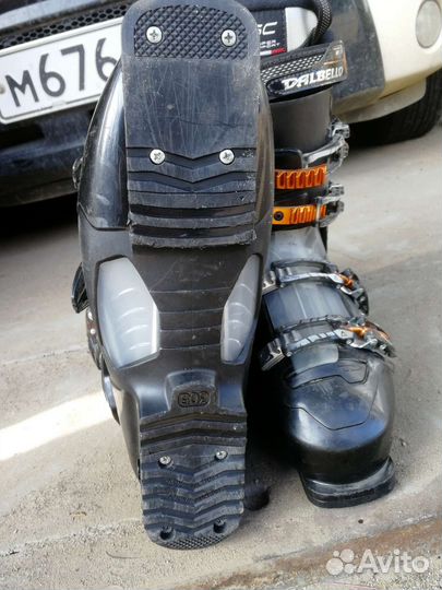 Горнолыжные ботинки