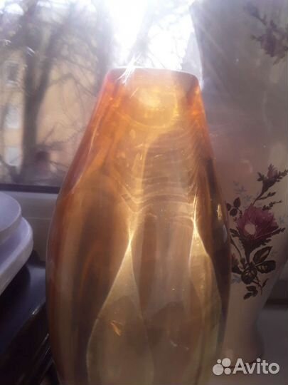 Ваза Янтарное стекло Богемия