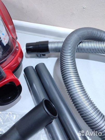 Пылесос Samsung SC4520 красный