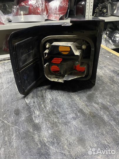 Фонарь задний правый Volkswagen passat b3
