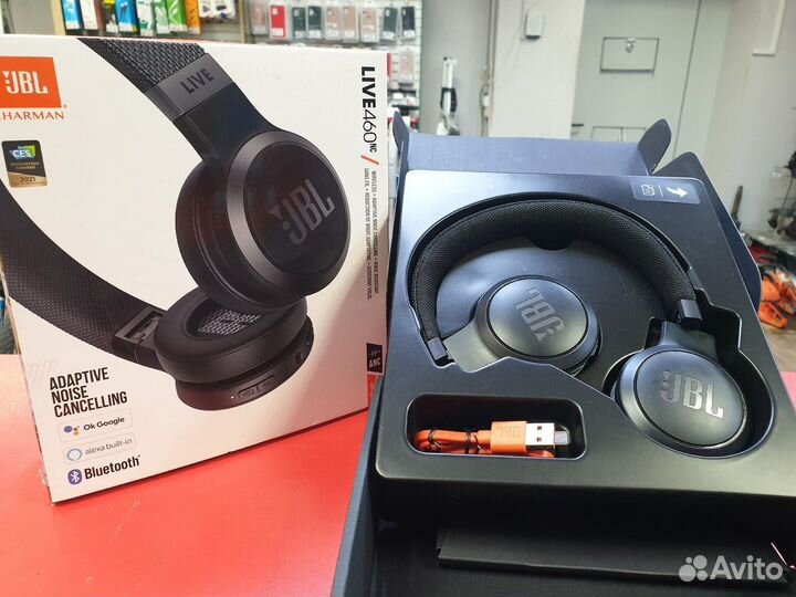 Беспроводные наушники JBL Live 460NC