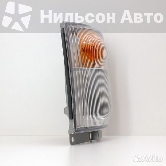 Габарит hino300/toyota XZU, 2002-2004 г, левый, de