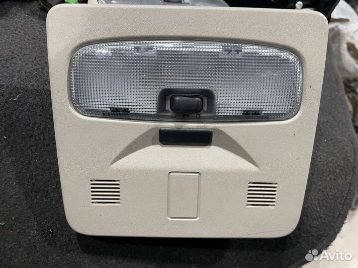 Плафон потолочный передний land rover freelander 2