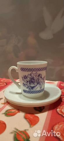 Чашка с блюдцами, фарфор