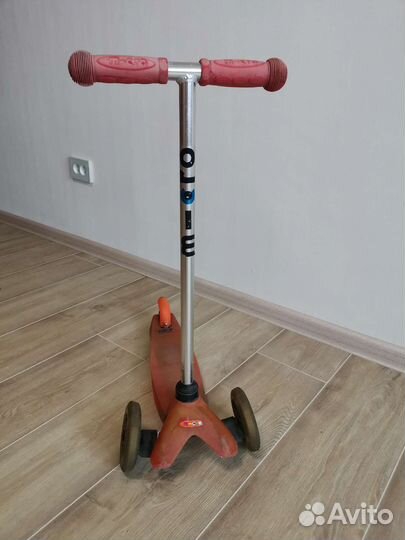 Самокат Mini Micro LED (со светящимися колёсами)