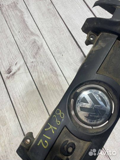 Накладка декоративная двигателя 03C103925L