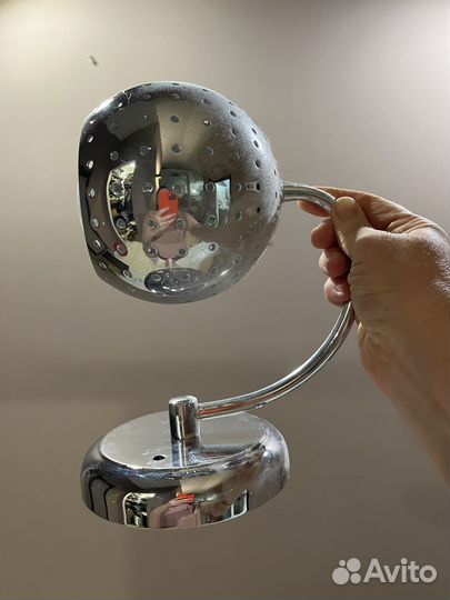 Светильники (3 штуки)