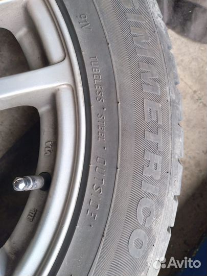 Продаю комплект летней резины на литых дисках