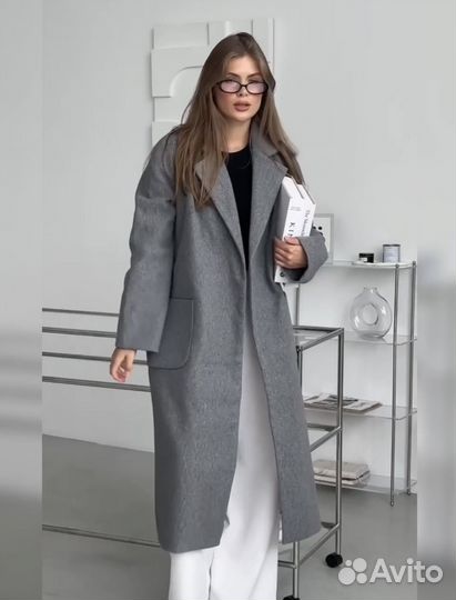 Пальто женское 42 44
