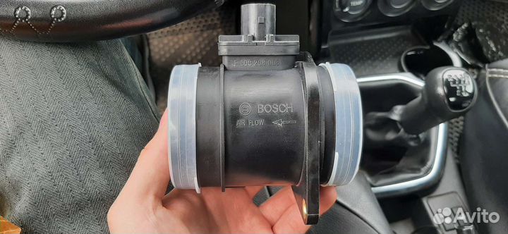 Датчик массового расхода воздуха(воздухомер)