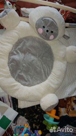 Развивающий коврик для новорожденных