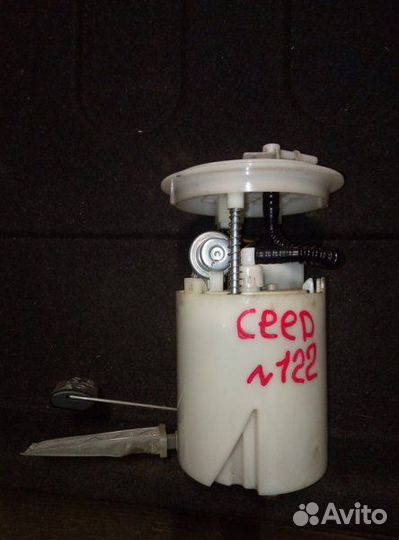 Топливный насос Kia Ceed 1.6 2010