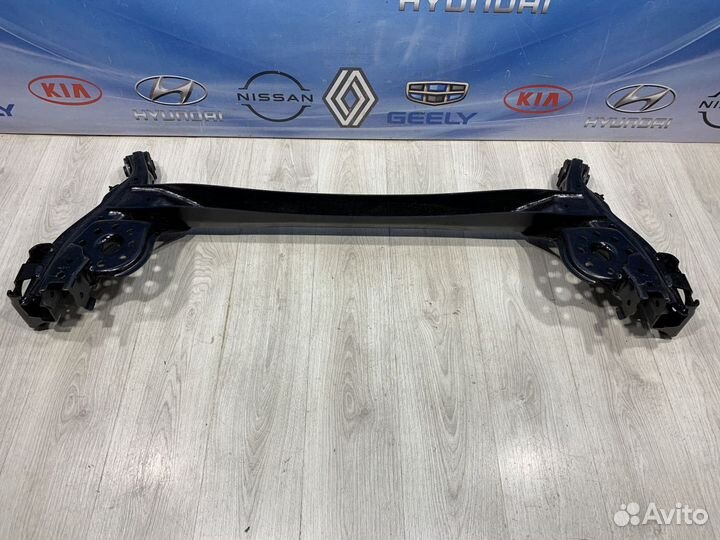 Балка подвески зад Hyundai solaris 2
