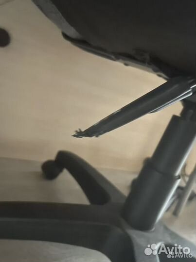 Компьютерное кресло руководителя