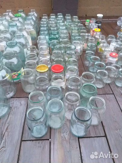 Бутылки и банки стеклянные