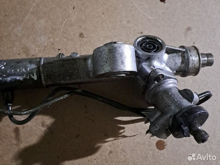 Рулевая рейка Nissan primera p12