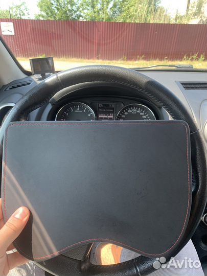 Органайзер в машину